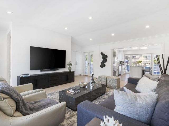 Home for sale at 1330 NE 4th Avenue - photo 6814444