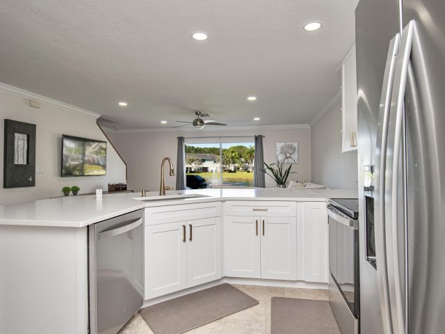 Home for rent at 16081 Sierra Palms Drive - photo 6811452