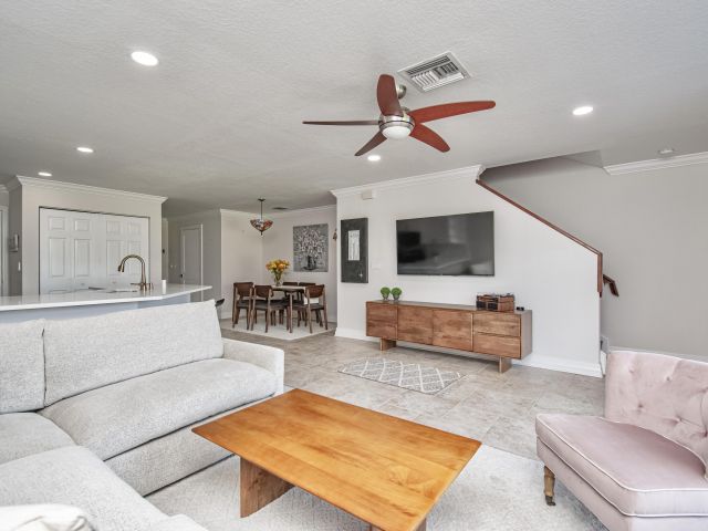 Home for rent at 16081 Sierra Palms Drive - photo 6811456