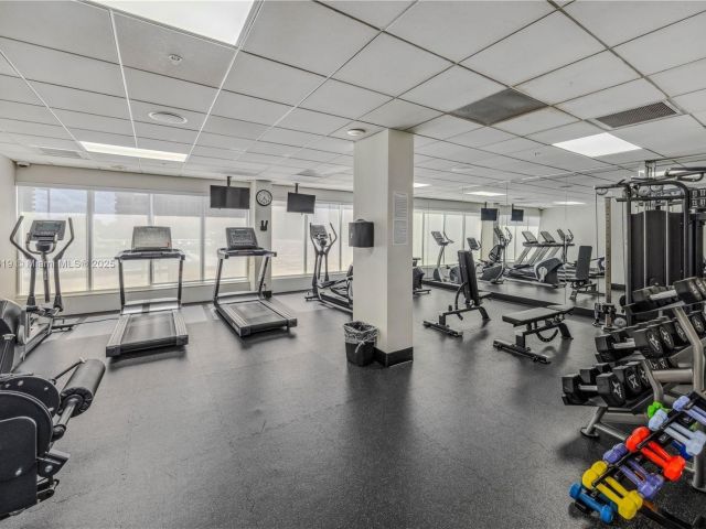 Apartment for sale  Unit #718 - photo 7433616