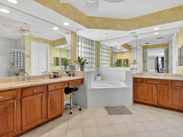 Home for rent at 21383 Falls Ridge Way 1 - photo 6842445