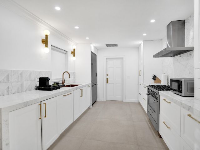 Home for sale at 247 SE 3rd Avenue - photo 6827474