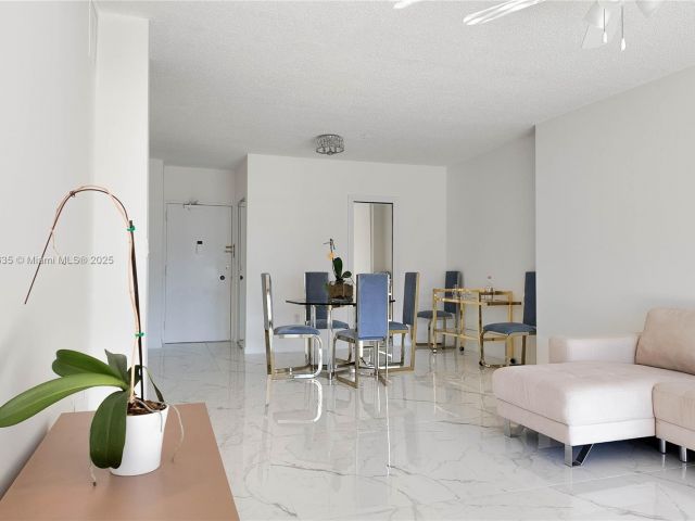 1-bedroom condo for rent in Hallandale Beach - 1965 S Ocean Dr 6M - MondialRealty