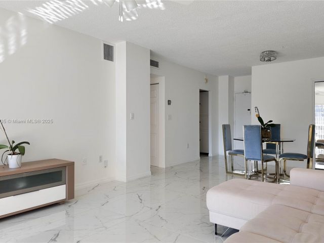 1-bedroom condo for rent in Hallandale Beach - 1965 S Ocean Dr 6M - MondialRealty