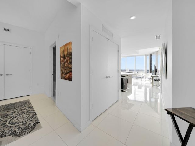 Apartment for sale  Unit #2410 - photo 6814978