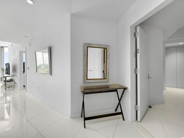 Apartment for sale  Unit #2410 - photo 6814979