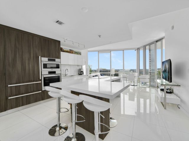 Apartment for sale  Unit #2410 - photo 6814982