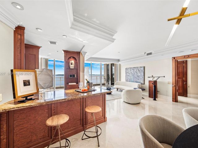 Apartment for sale  Unit #1802 - photo 6835540