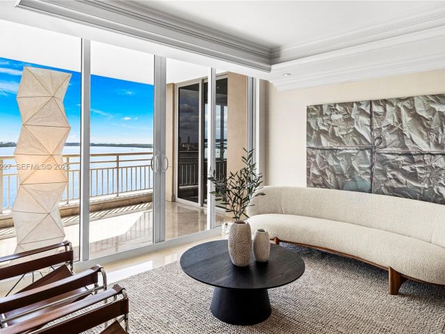 Apartment for sale  Unit #1802 - photo 6835548