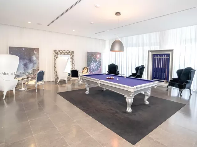 1-bedroom condo for sale in Miami - 495 Brickell Ave 2206 - MondialRealty
