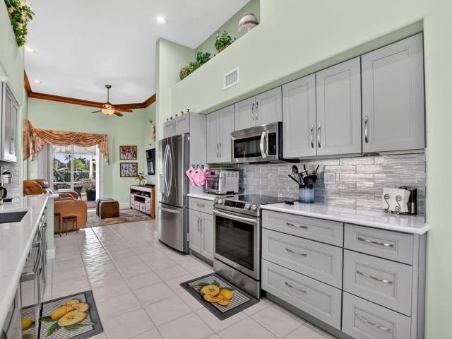 Home for sale at 7816 Travlers Tree Drive - photo 6814547