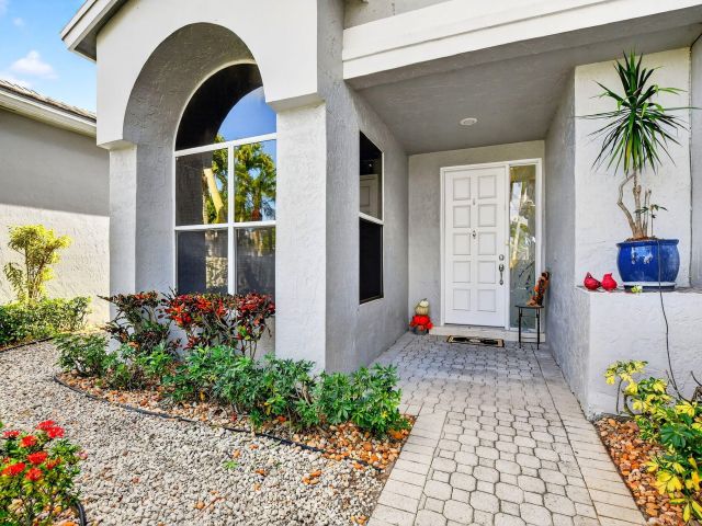 Home for sale at 7816 Travlers Tree Drive - photo 6814562