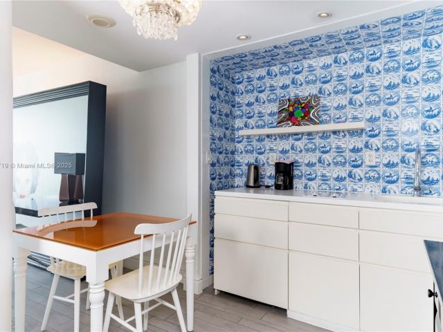 Apartment for sale  Unit #1515 - photo 7433267