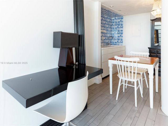 Apartment for sale  Unit #1515 - photo 7433272