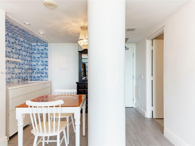 Apartment for sale  Unit #1515 - photo 7433273