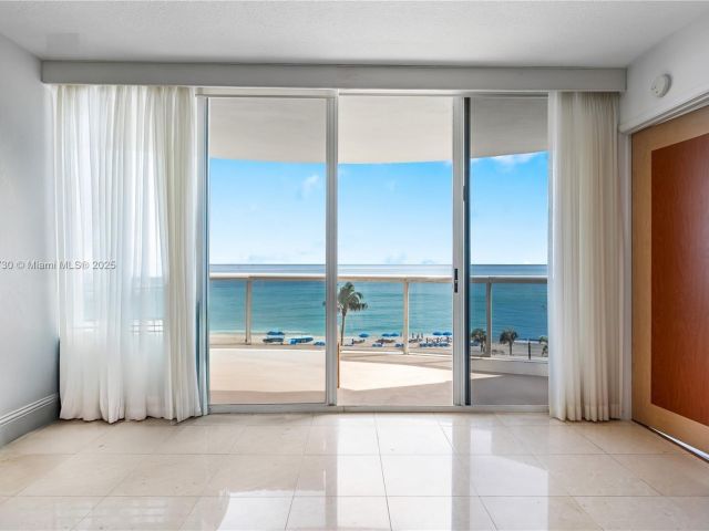 Apartment for sale  Unit #607 - photo 6812641