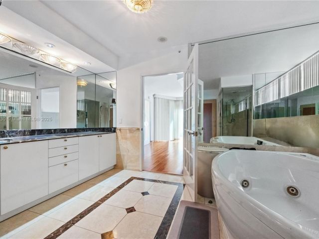 Apartment for sale  Unit #607 - photo 6812650