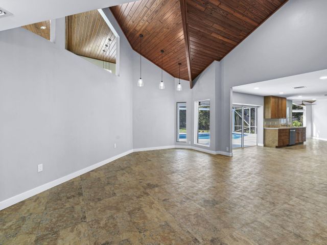 Home for sale at 1538 39th Street - photo 6893895