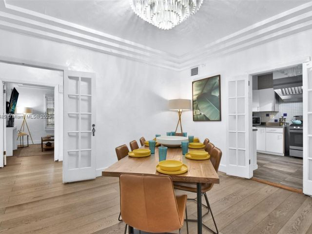 Home for sale at 1018 Jefferson Ave - photo 7469325