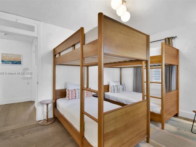 Home for sale at 1018 Jefferson Ave - photo 7469336