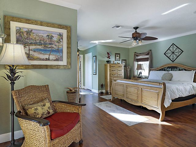 Home for sale at 801 NW 4th Avenue - photo 6830538