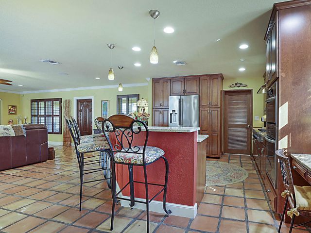 Home for sale at 801 NW 4th Avenue - photo 6830542