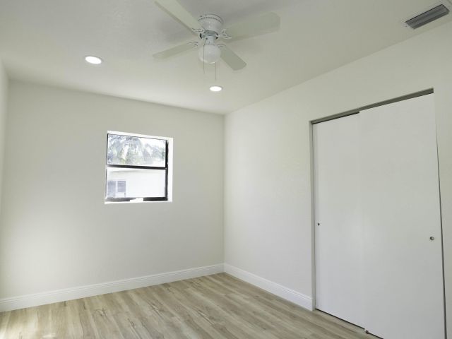 Home for rent at 924 NW 11th Court - photo 6812960