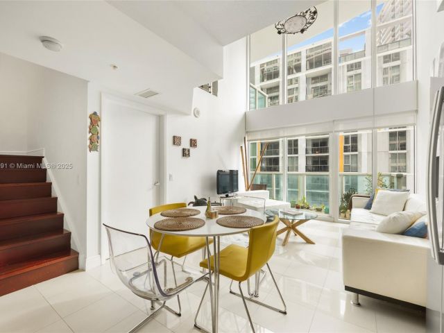 Apartment for sale  Unit #1210 - photo 6812328