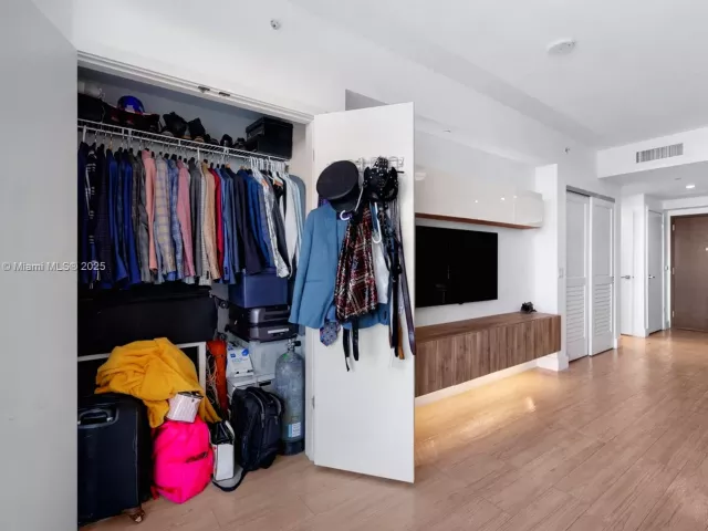 condo for sale in Miami - 1080 Brickell Ave 3705 - MondialRealty