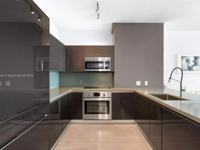 condo for sale in Miami - 1080 Brickell Ave 3705 - MondialRealty