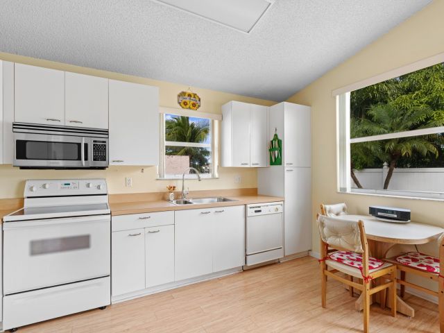 Home for sale at 15773 NW 16th Court - photo 6832577