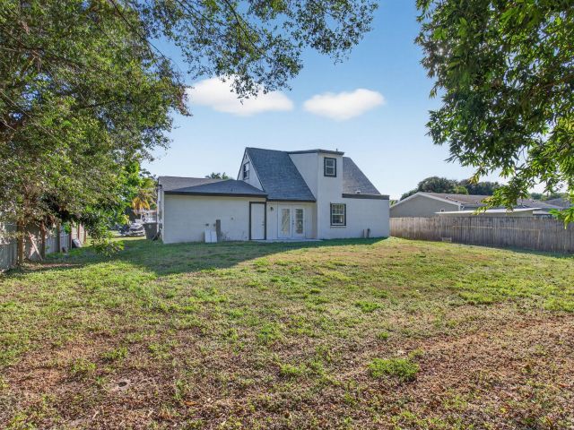 Home for sale at 5067 Sunrise Boulevard - photo 6819092