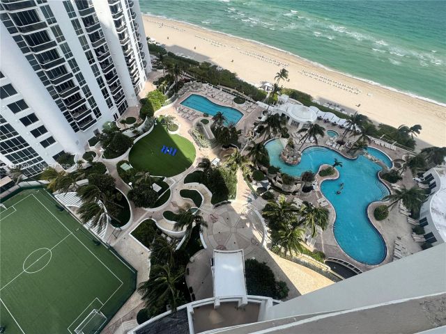 condo for sale in Sunny Isles Beach - 18001 Collins ave 2107 - MondialRealty