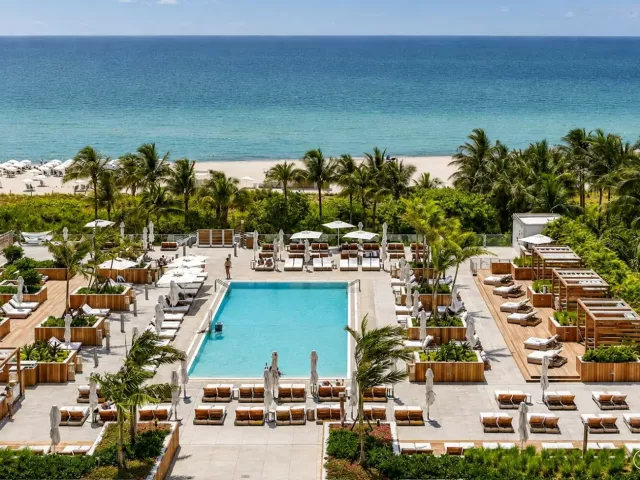 condo for sale in Miami Beach - 2301 Collins Avenue 323 - MondialRealty