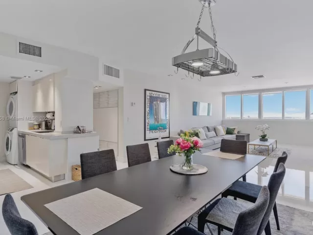 2-bedroom condo for sale in Bal Harbour - 10275 Collins Ave 1523 - MondialRealty