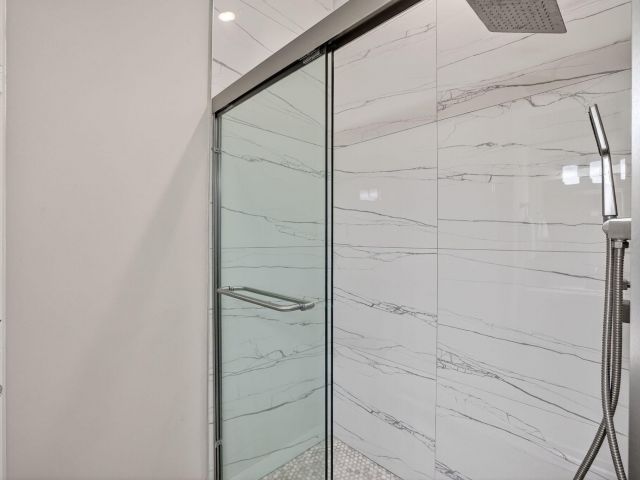 Home for sale at 254 NE 20th Street - photo 6826361