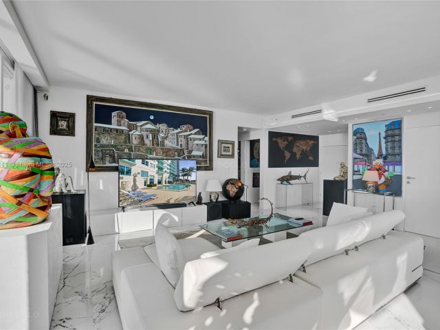 Apartment for sale  Unit #PH01 - photo 6813481