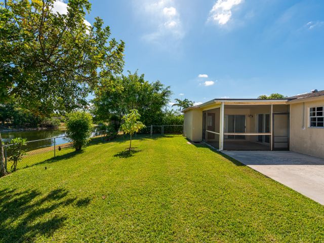 Home for rent at 10905 Eureka Street - photo 6830532