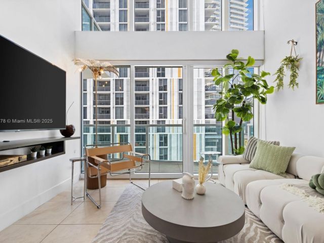 Apartment for sale  Unit #510 - photo 7490723