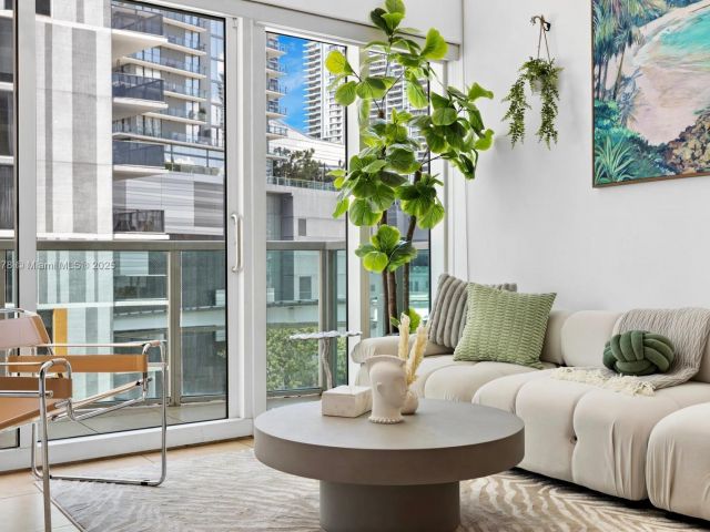 Apartment for sale  Unit #510 - photo 7490724