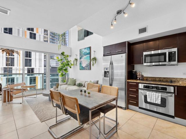 Apartment for sale  Unit #510 - photo 7490732