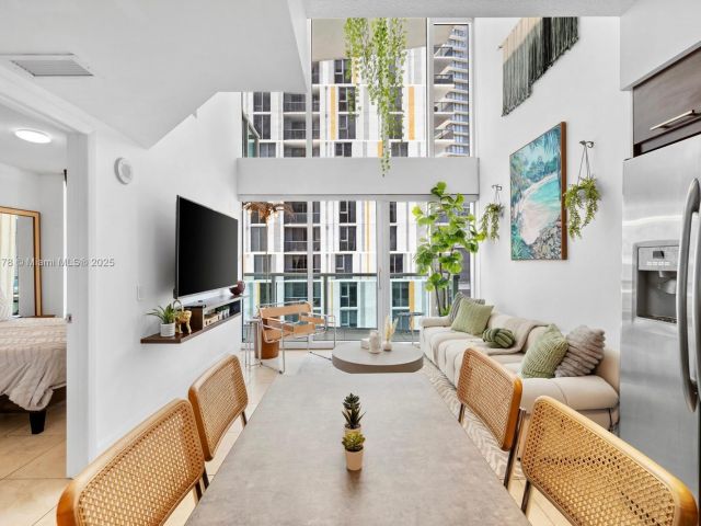 Apartment for sale  Unit #510 - photo 7490734