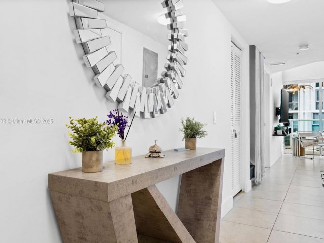 Apartment for sale  Unit #510 - photo 7490736