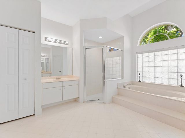 Home for sale at 12181 Rockledge Circle - photo 6816067