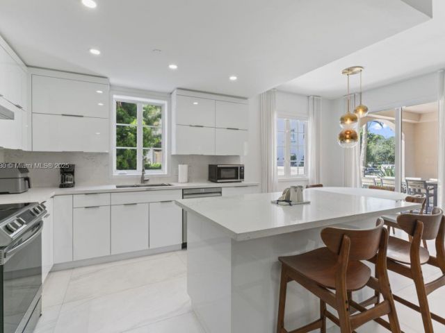 Apartment for rent  Unit #19217 - photo 6816808