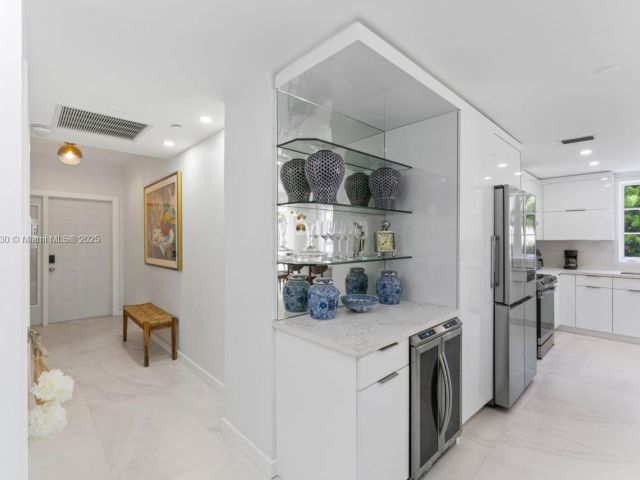 Apartment for rent  Unit #19217 - photo 6816816