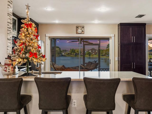 Home for sale at 940 SW 96th Avenue - photo 6830877