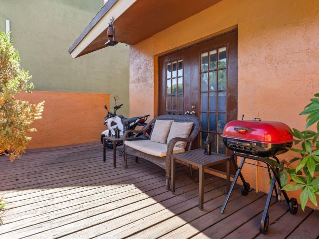 Home for sale at 940 SW 96th Avenue - photo 6830887