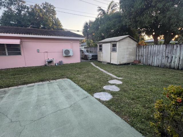 Home for sale at 1600 Van Buren Street - photo 6831314