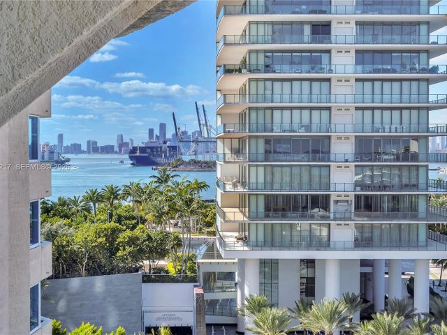 Apartment for sale  Unit #906 - photo 6817314